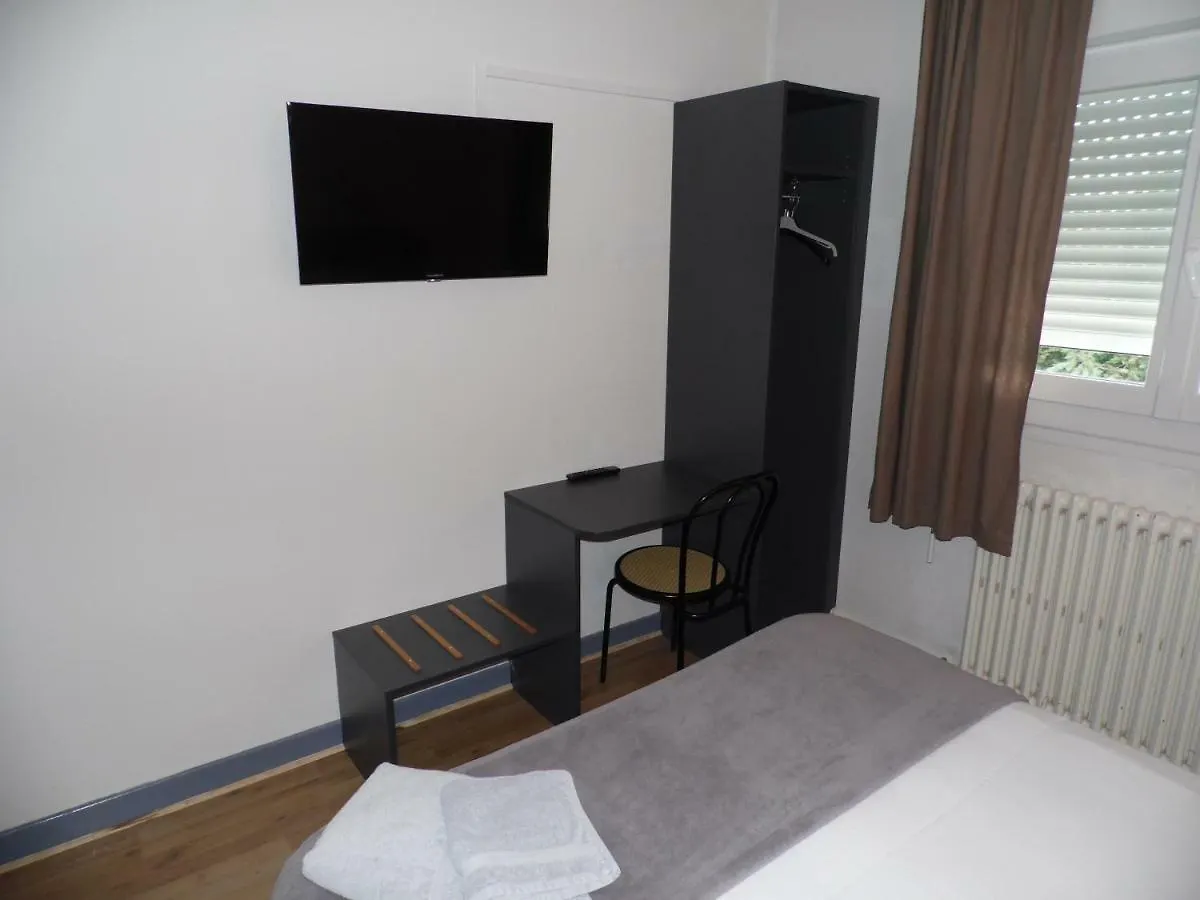 ** Hotel Auberge De Lamagistere France